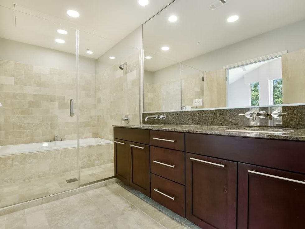 Austin_1600 Barton Springs