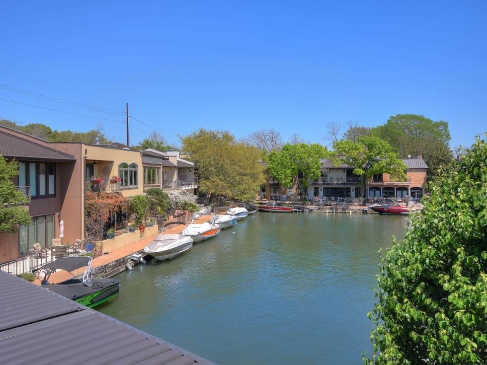 Austin_2433 Westlake Drive