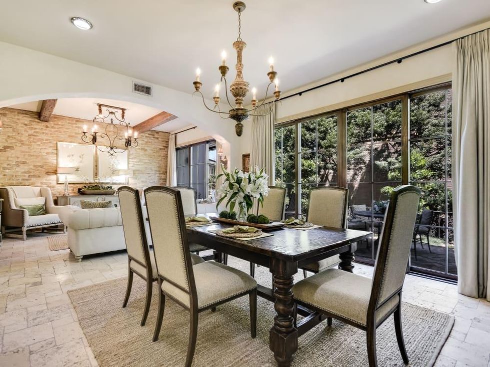 Austin_2433 Westlake Drive