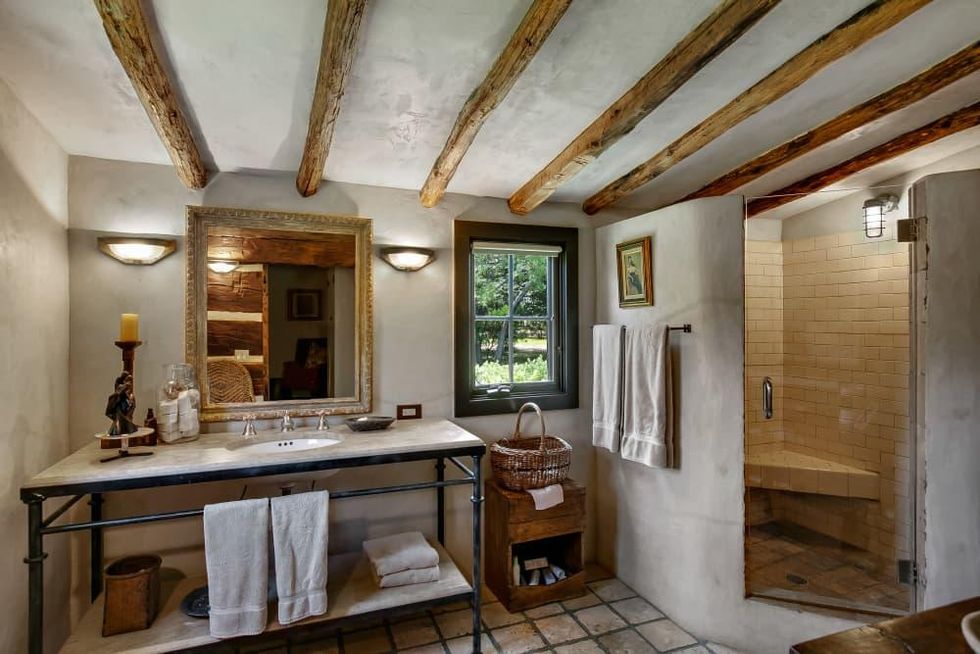 Austin_2930 Travis Lakeside