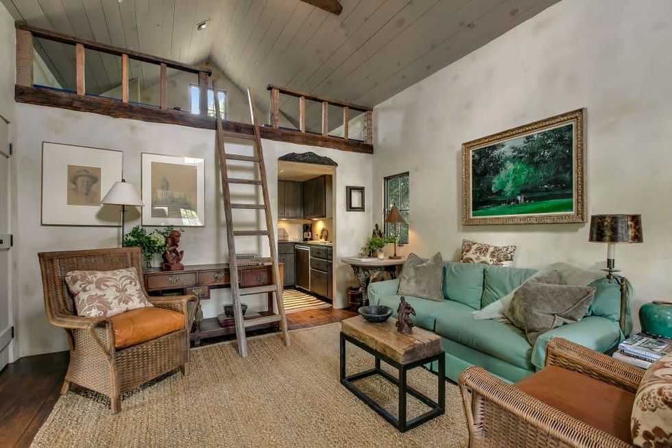 Austin_2930 Travis Lakeside