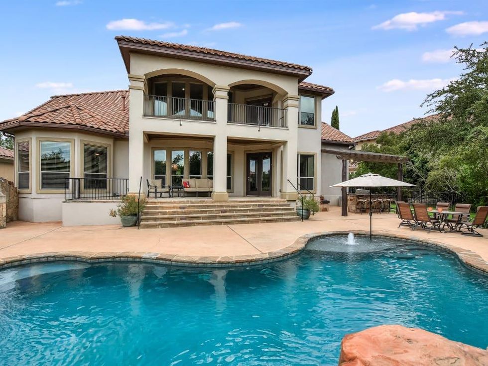 Austin_44313 Bal Falcon