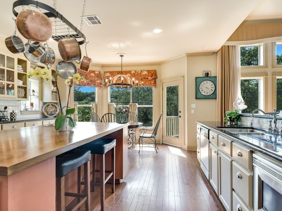 Austin_5808 Gentle Breeze Terrace