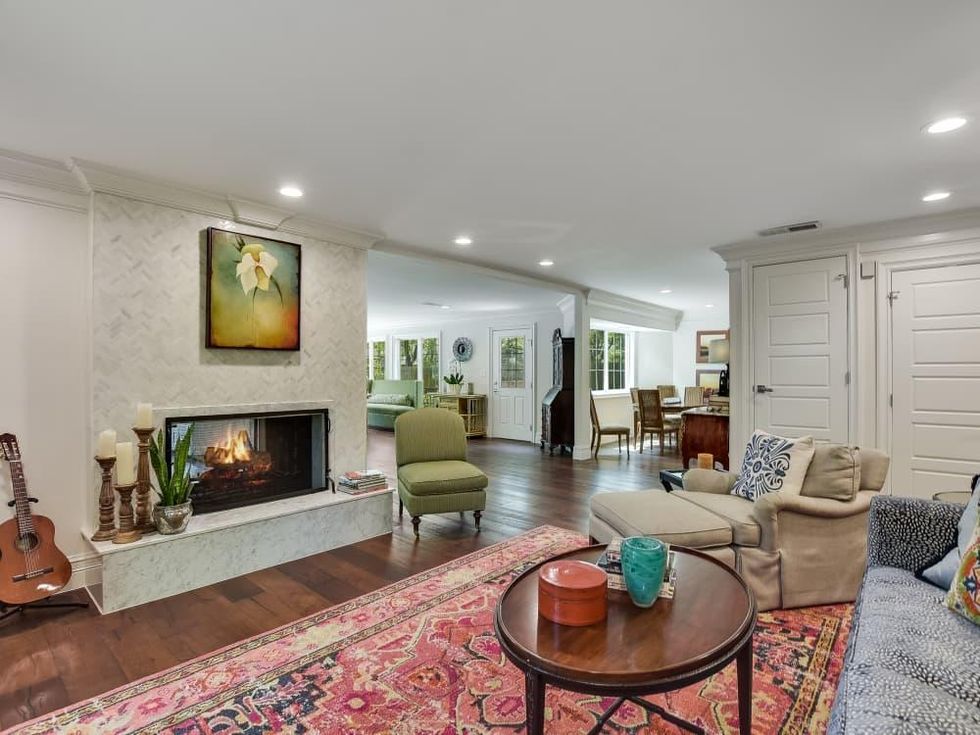 Austin_8811 Point West