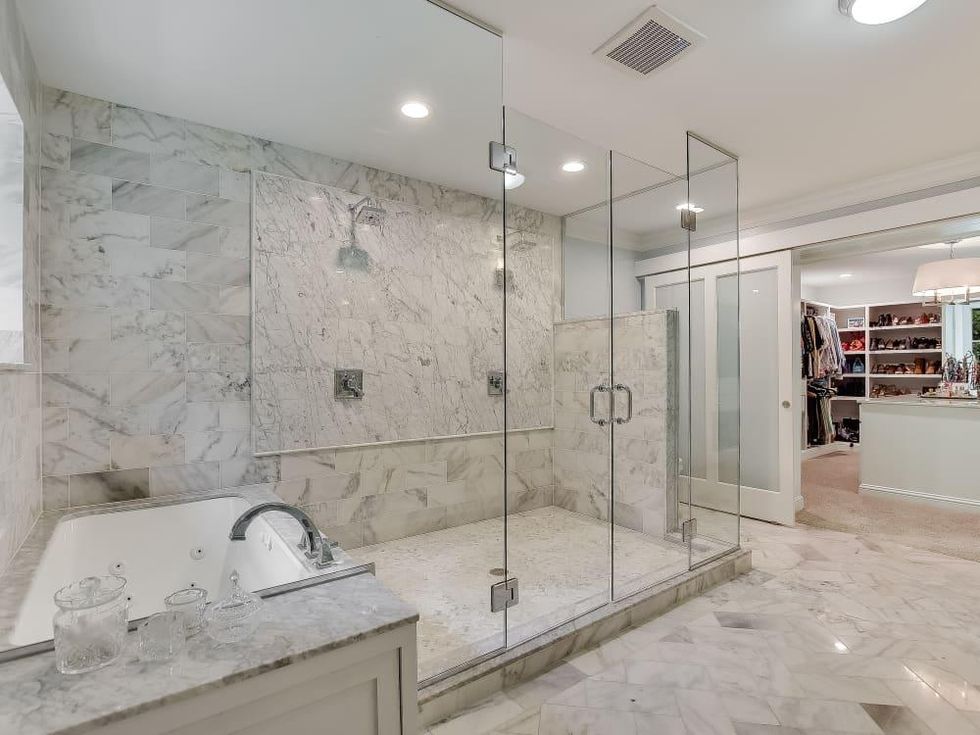 Austin_8811 Point West