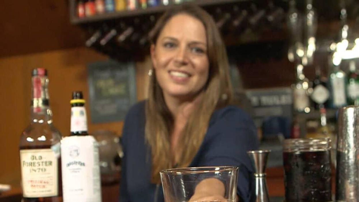 Austin bartender Sera Baxter making an old fashioned