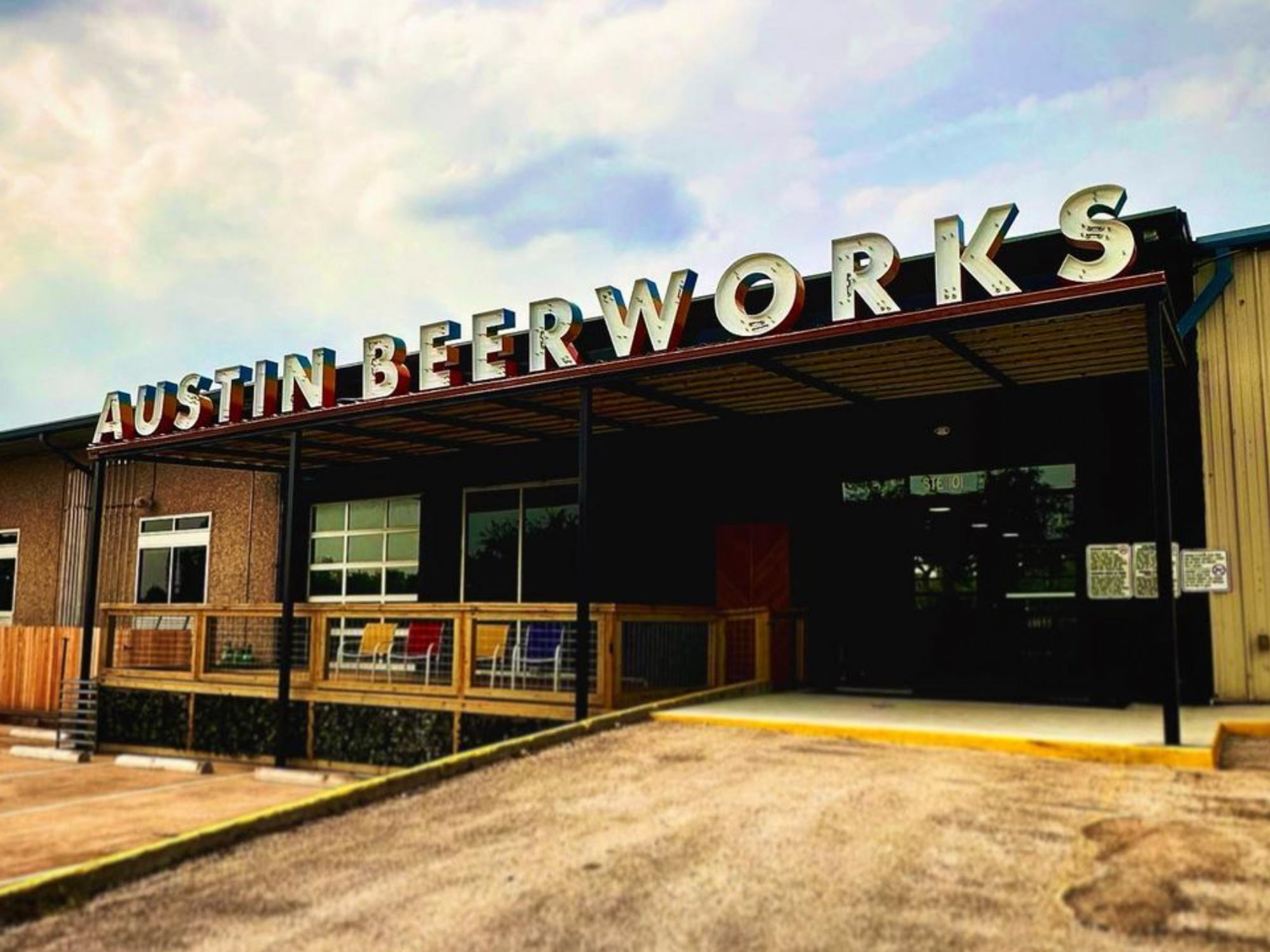 Austin Beerworks Springdale exterior