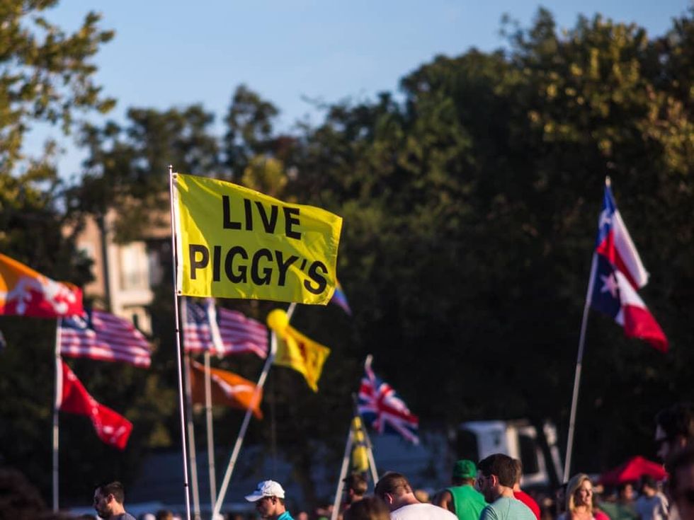 Austin City Limits Festival ACL 2015 Weekend One Best Signs Best Flags Live Piggy's