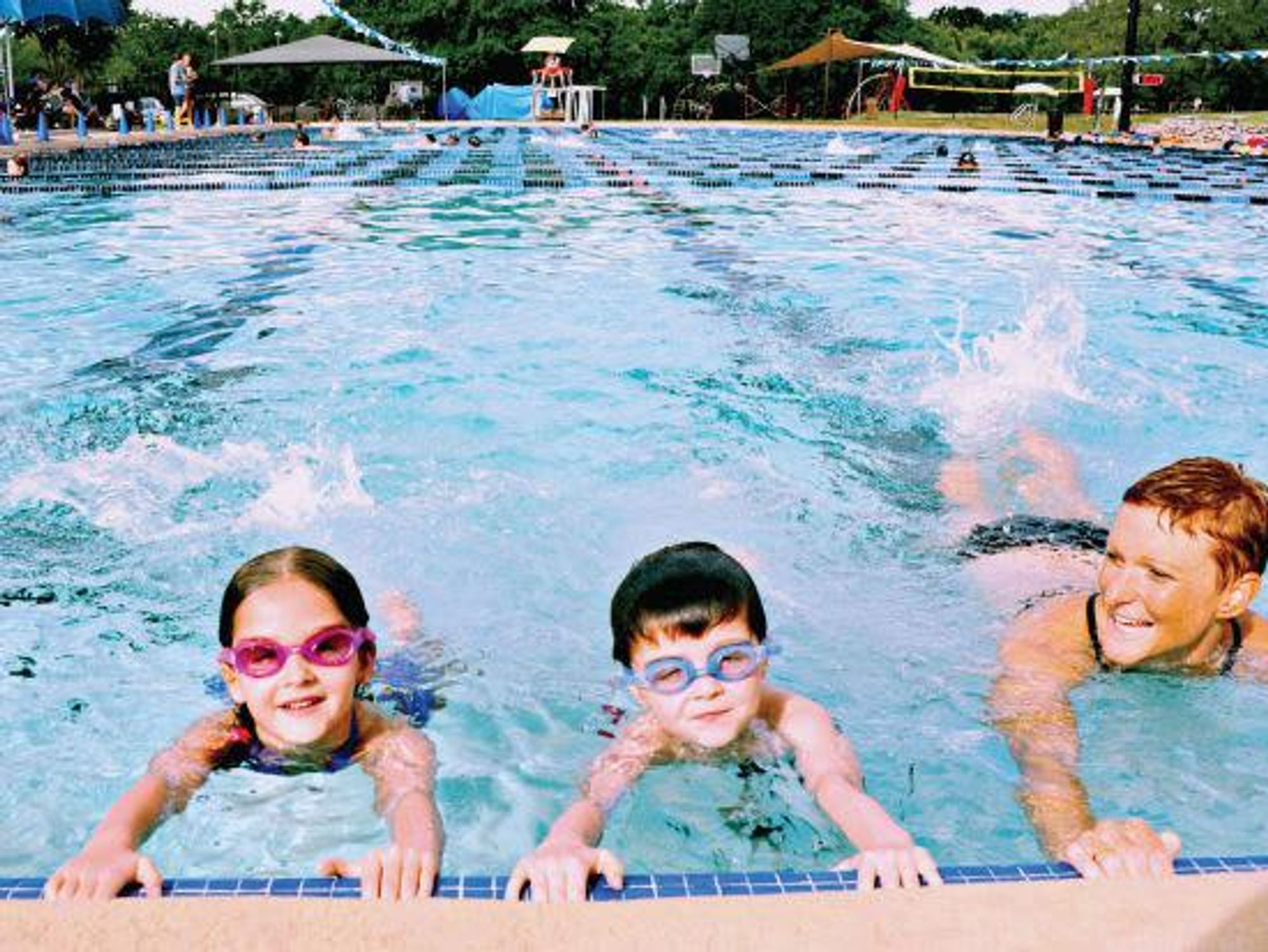 Austin Fit Magazine July 2013 kids in pool