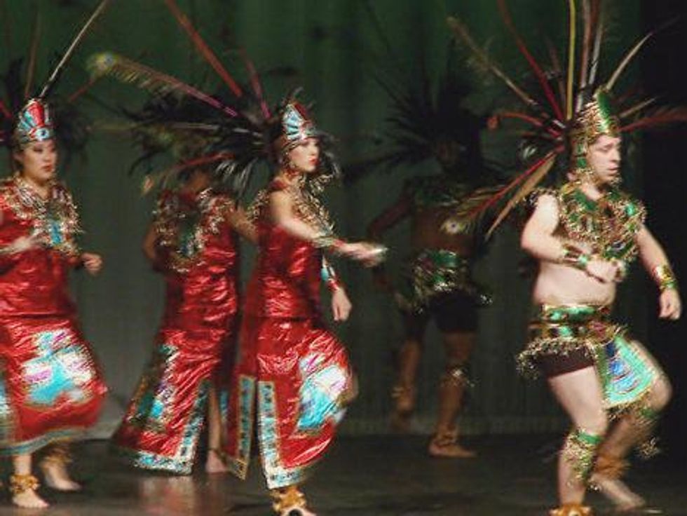 Austin High Ballet Folkl\u00f3rico