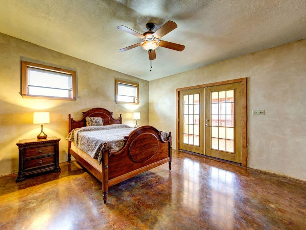 Austin home house 2105 E 9th St 78702 January 2016 bedroom