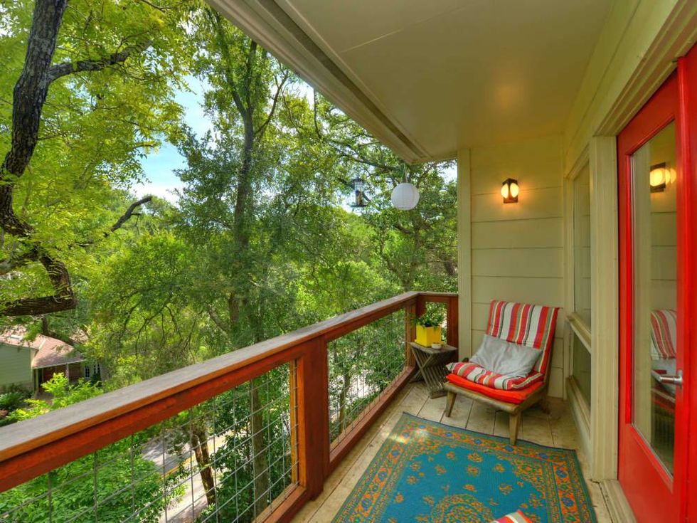 Austin home house 5932 Highland Hills Dr 78731 balcony