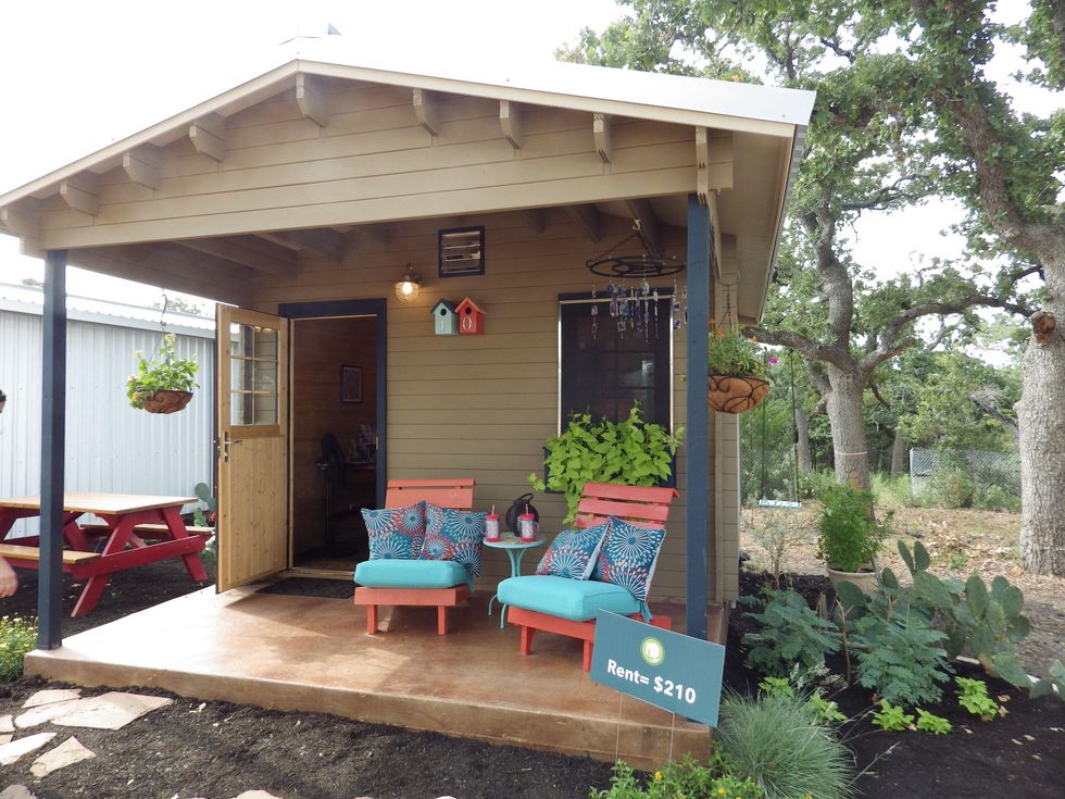 Austin homeless village Mobile Loaves and Fishes