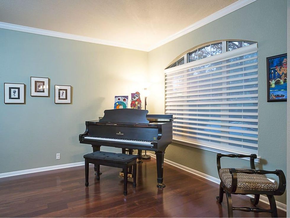 Austin house_10740 Centennial