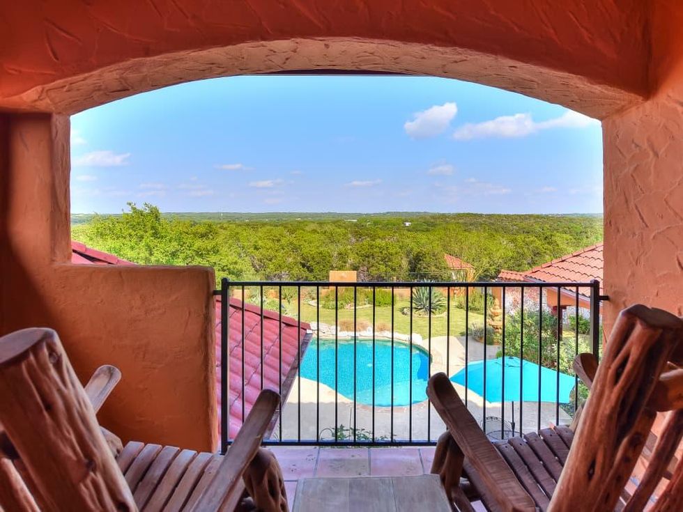 Austin house_12625 Fitzhugh Rd