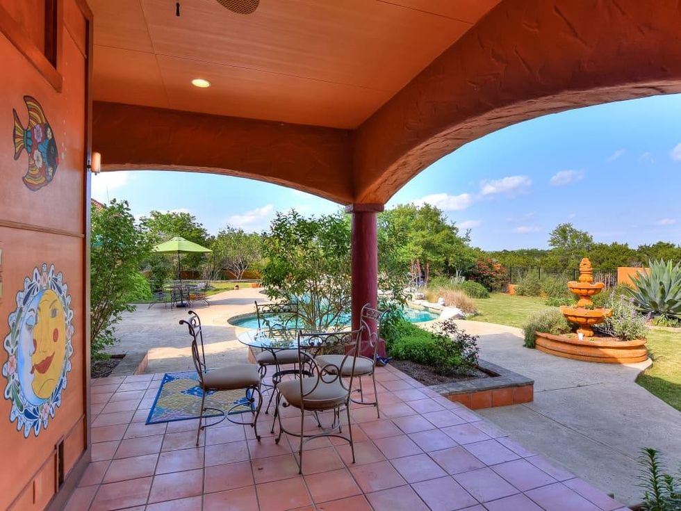 Austin house_12625 Fitzhugh Rd