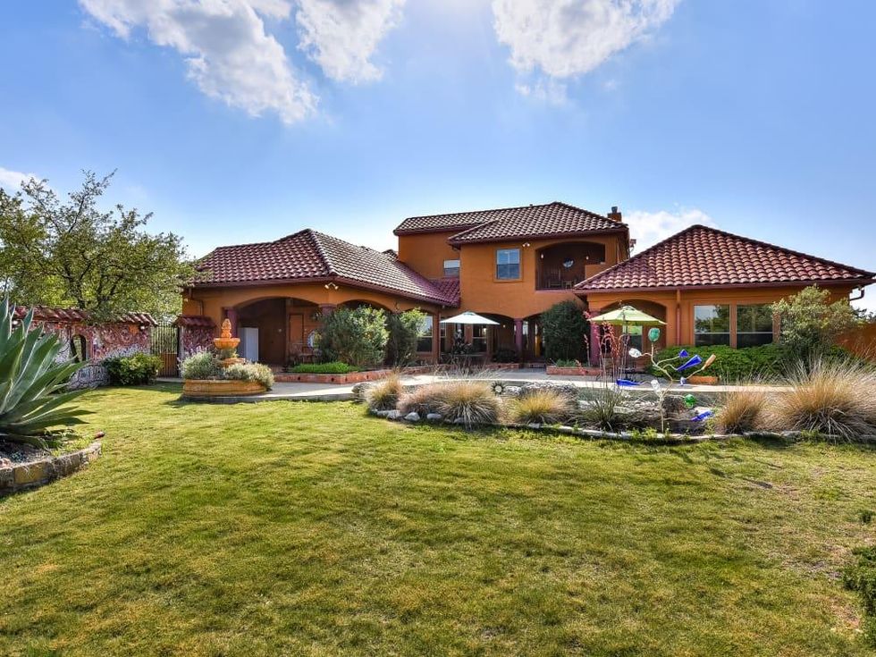 Austin house_12625 Fitzhugh Rd