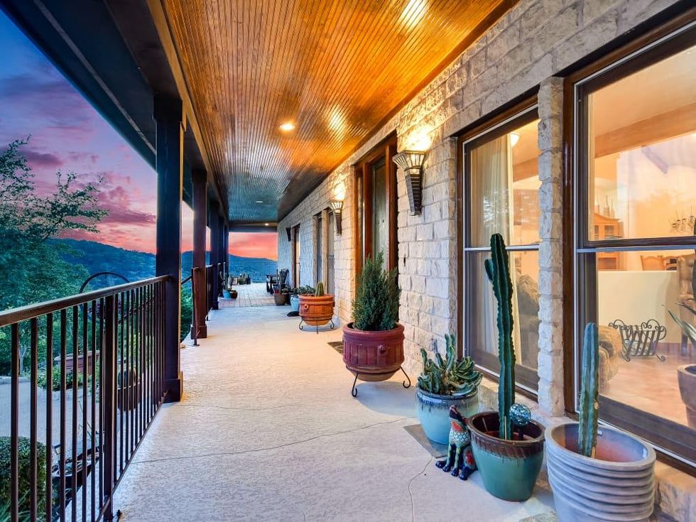 Austin house_17209 Majestic Ridge