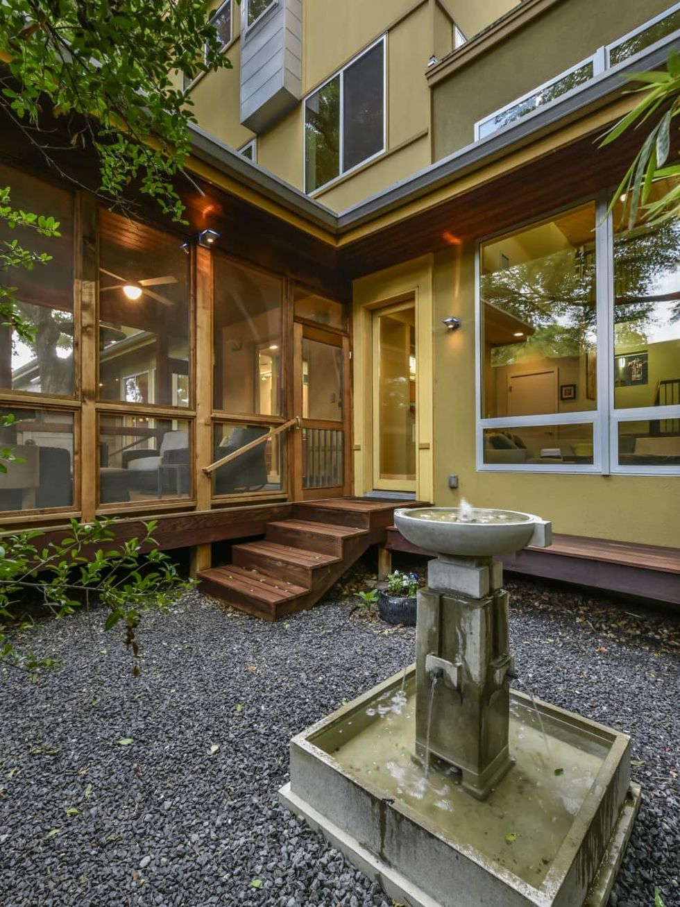 Austin house_1809 Eva