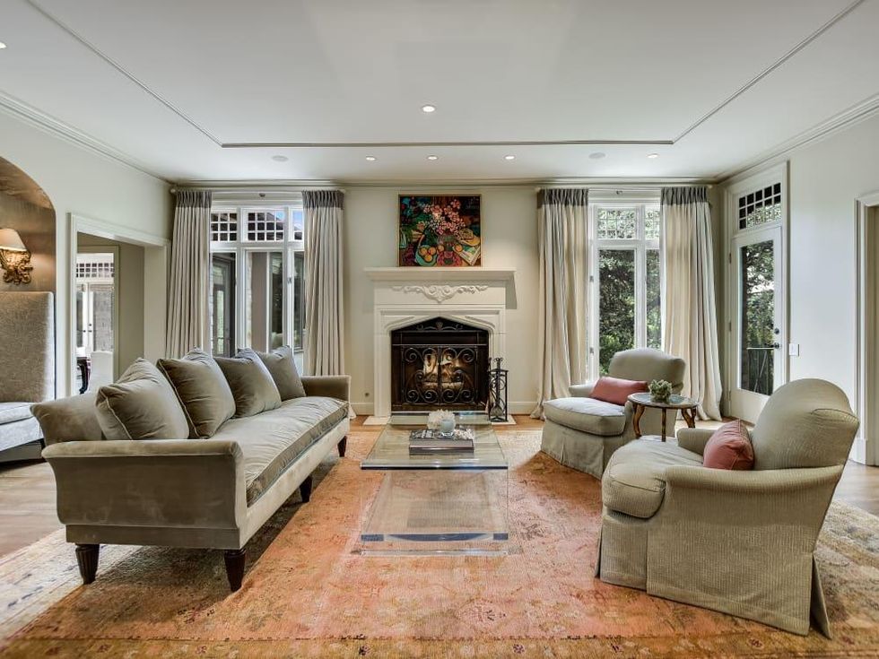 Austin house_2307 Windsor