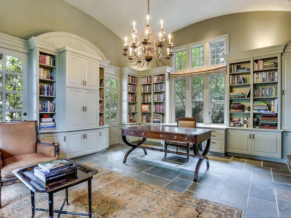 Austin house_2307 Windsor