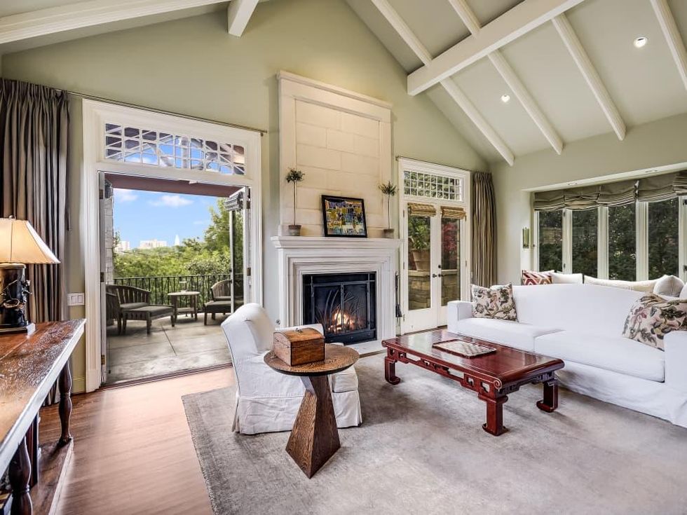 Austin house_2307 Windsor