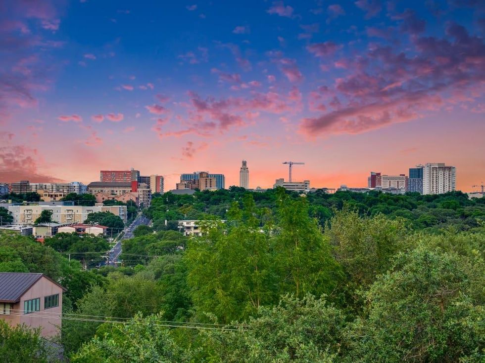 Austin house_2307 Windsor