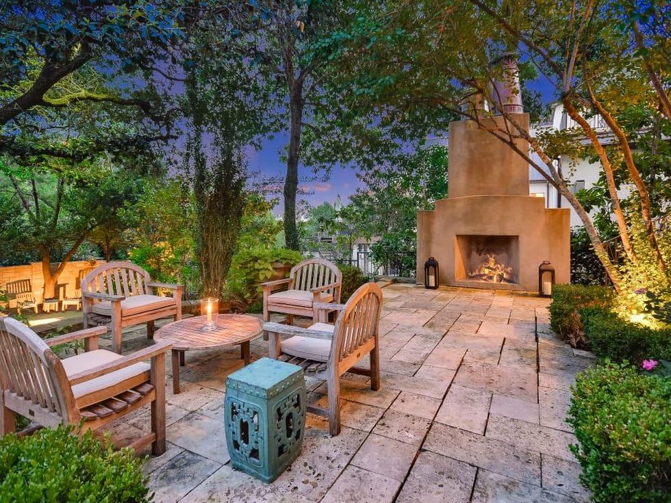 Austin house_2307 Windsor