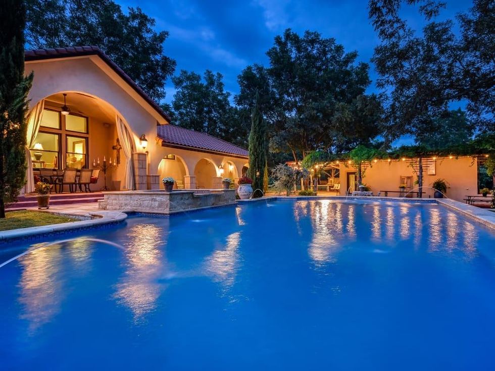 Austin house_2901 Old Stage Coach