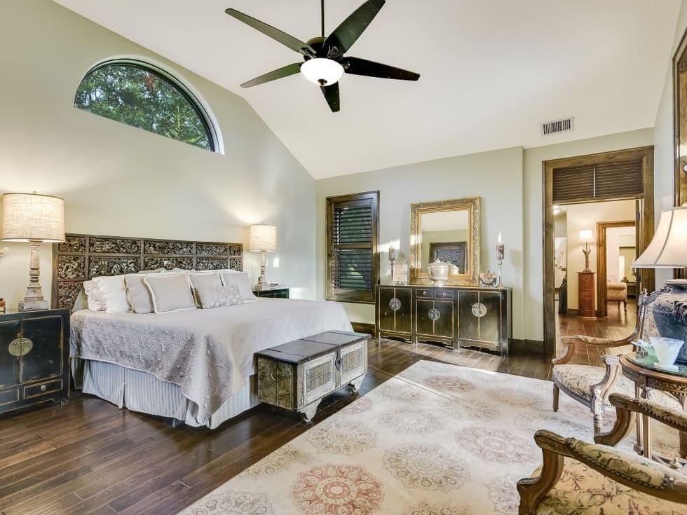 Austin house_2901 Old Stage Coach