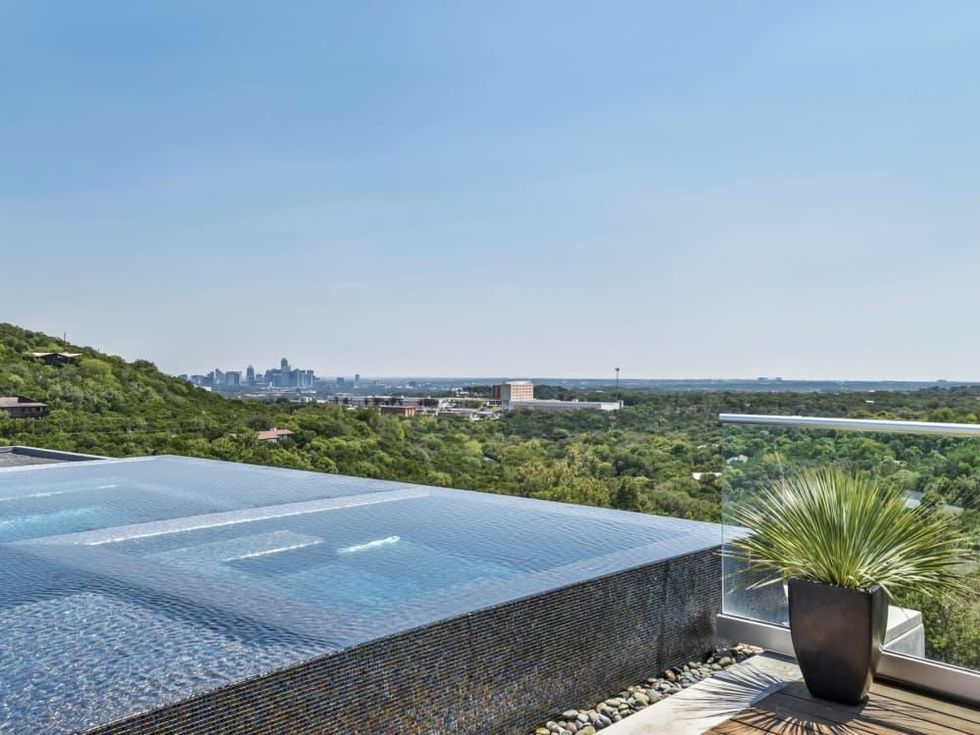 Austin house_303 Cedar Oak