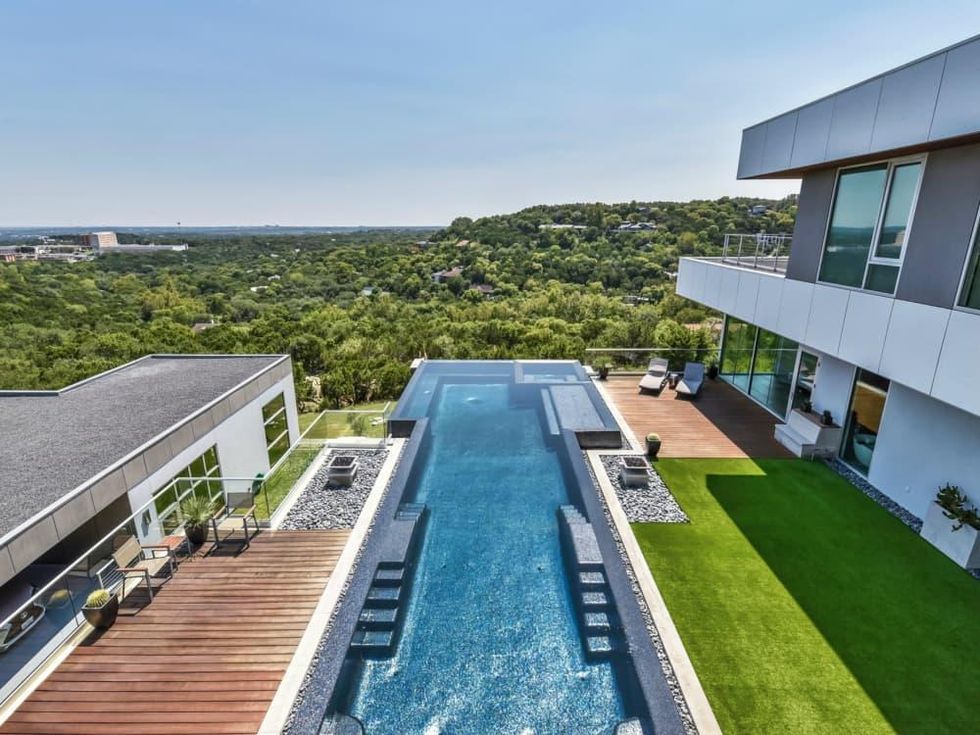 Austin house_303 Cedar Oak