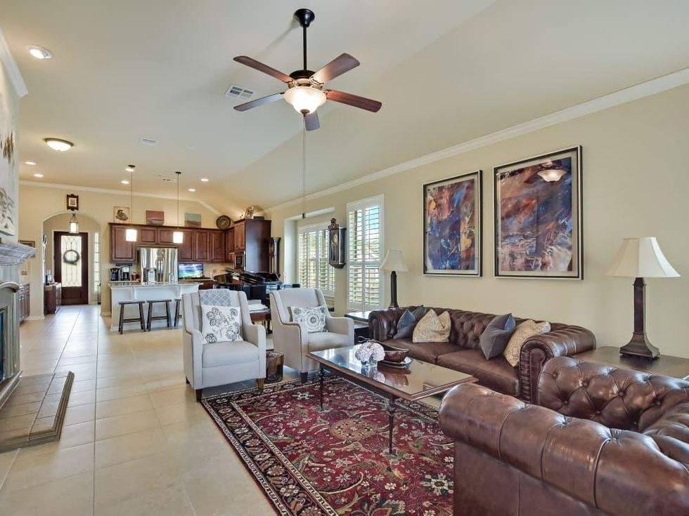 Austin house_4300 Tambre