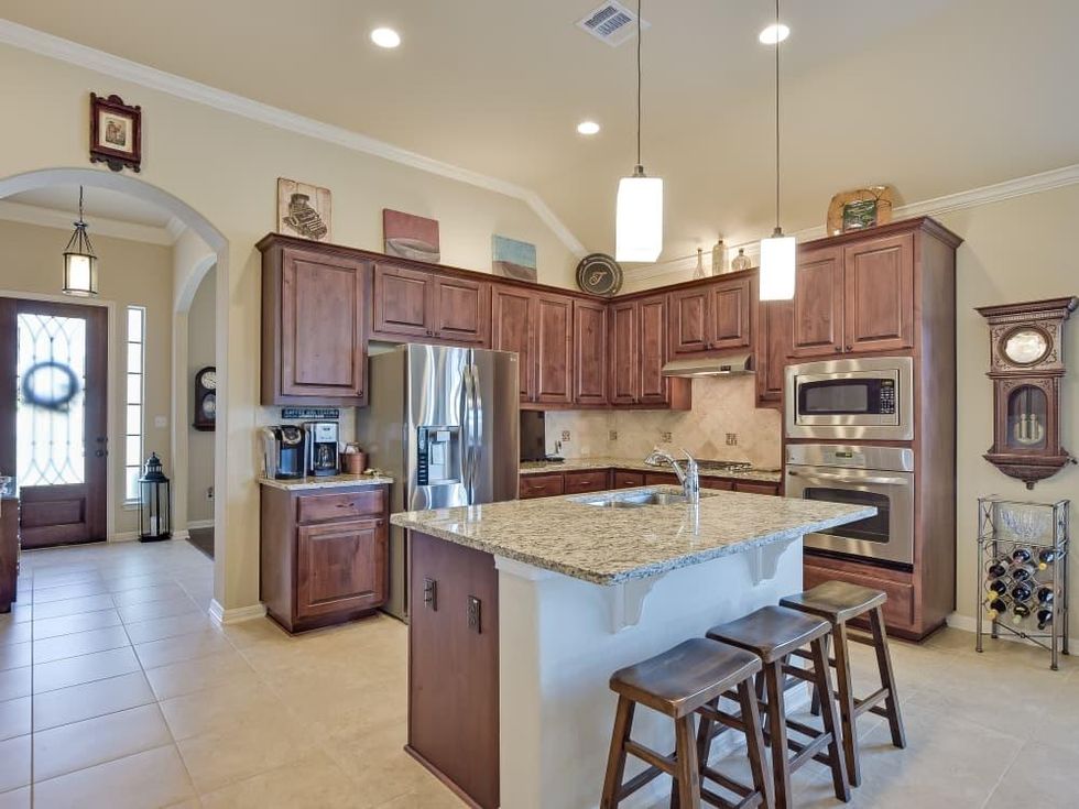 Austin house_4300 Tambre