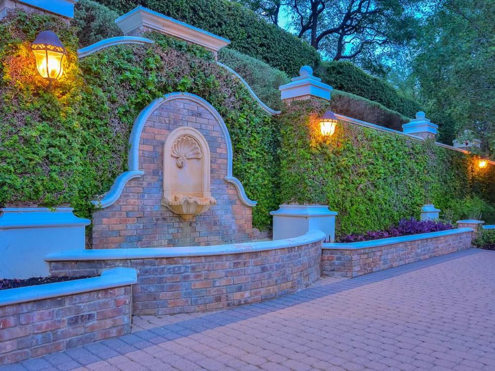 Austin house_4620 Toreador