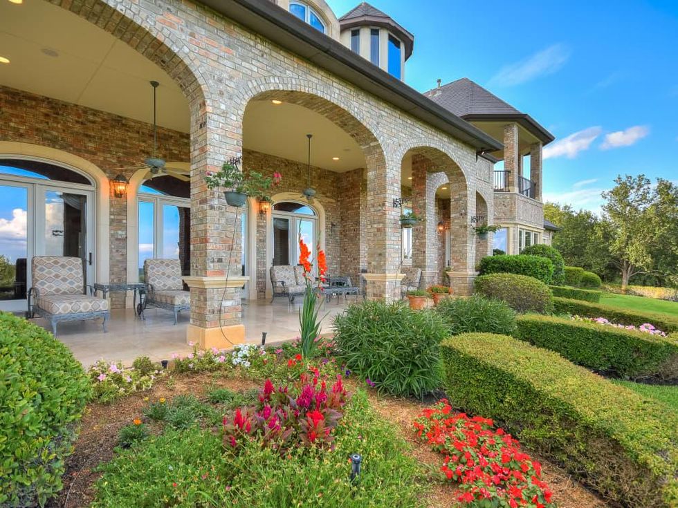 Austin house_4620 Toreador