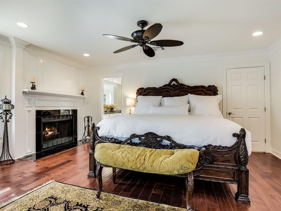 Austin house_6907 Ligustrum