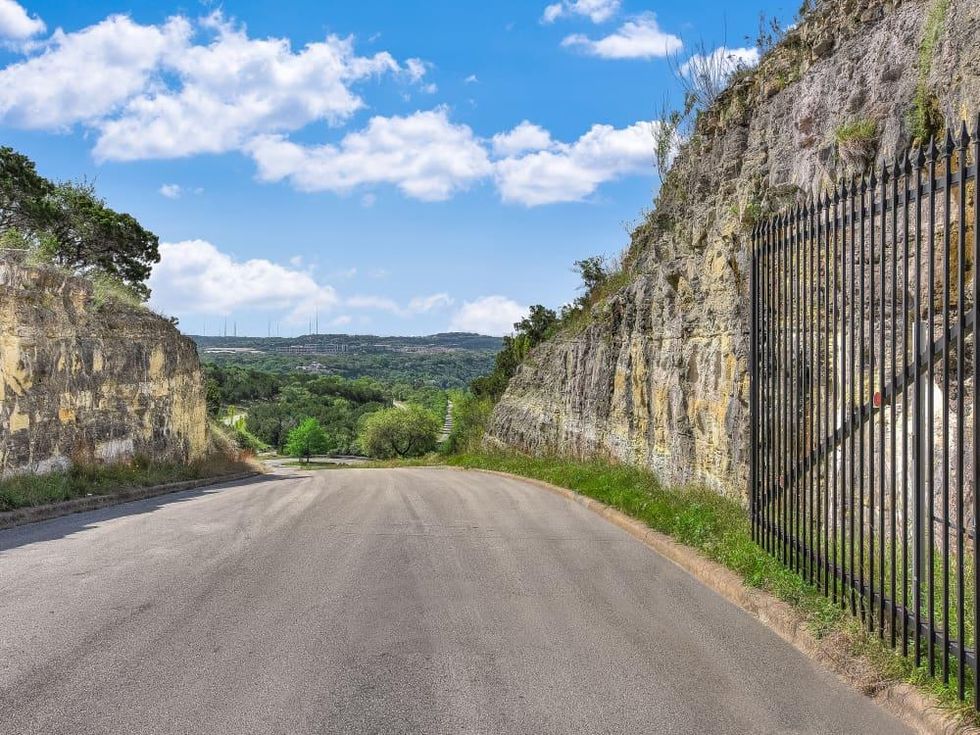 Austin house_7400 Coldwater Canyon