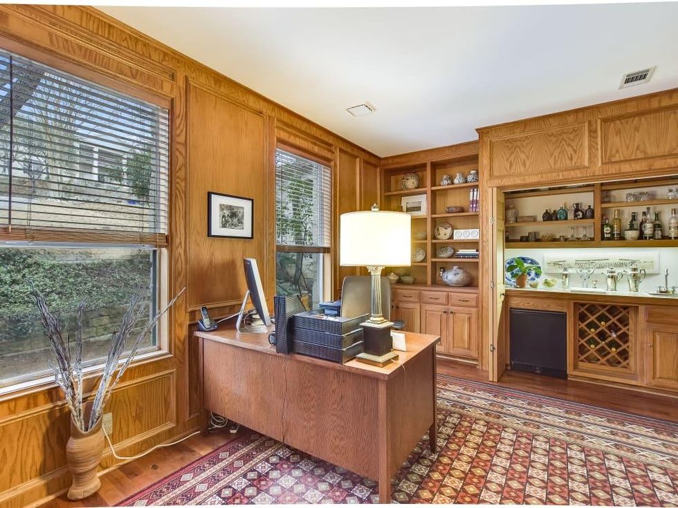 Austin house_9606 Bitternut