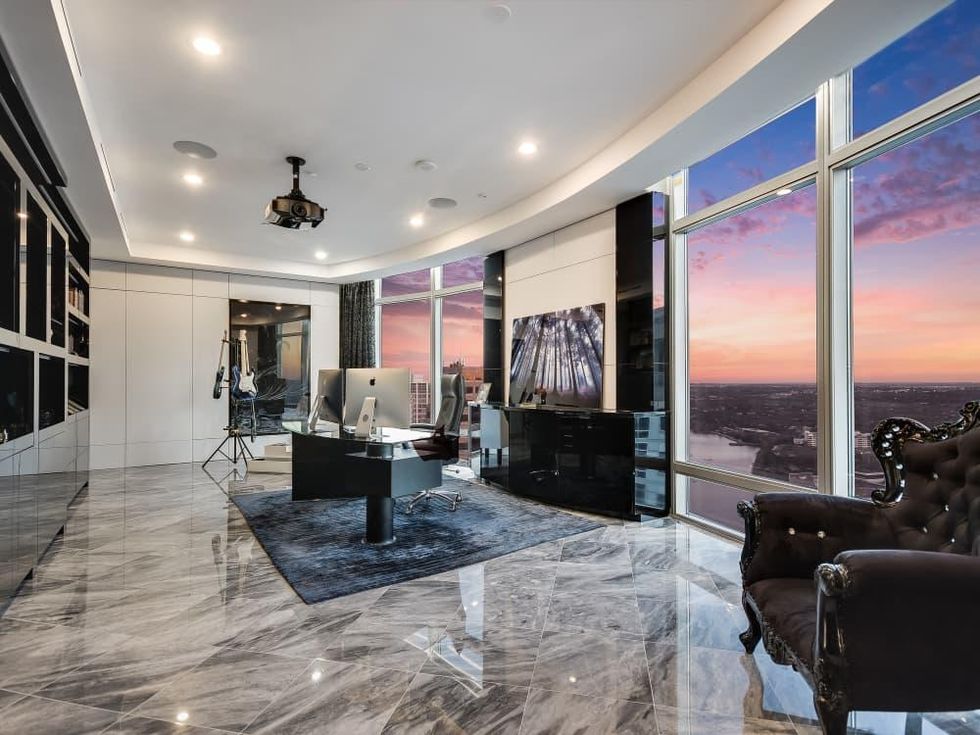 Austin house_Austonian 34P