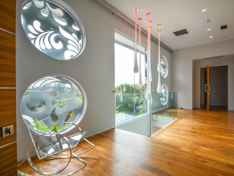 Austin house home Acqua Villa Winn Wittman Lake Travis 14515 Ridgetop Terrace 78732 hall ight installation