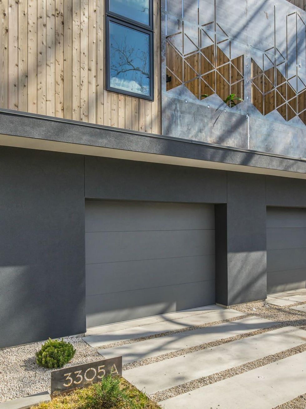 Austin house home dulplex 3305 Garden Villa Lane 78704 March 2016 front unit a