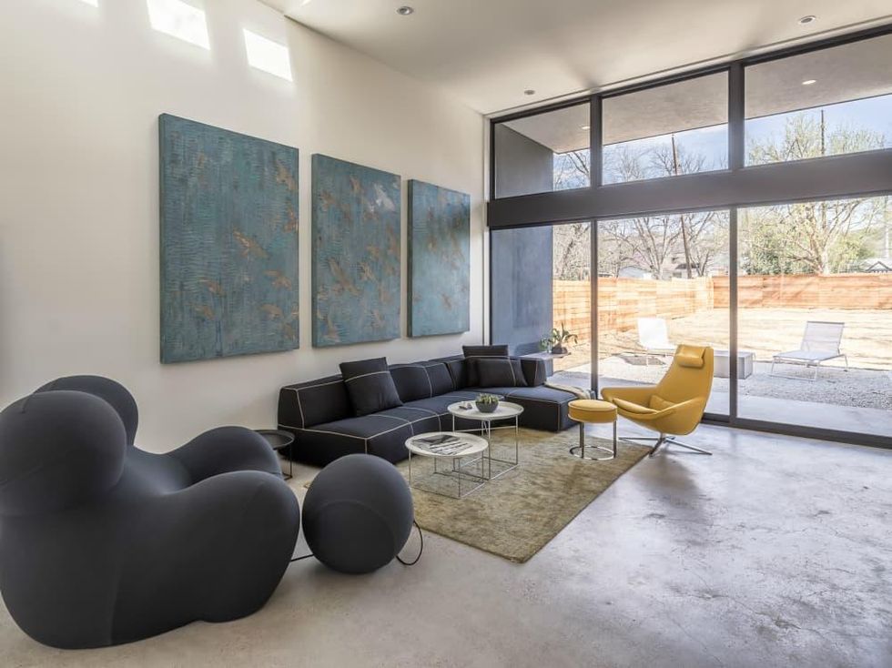 Austin house home dulplex 3305 Garden Villa Lane 78704 March 2016 living