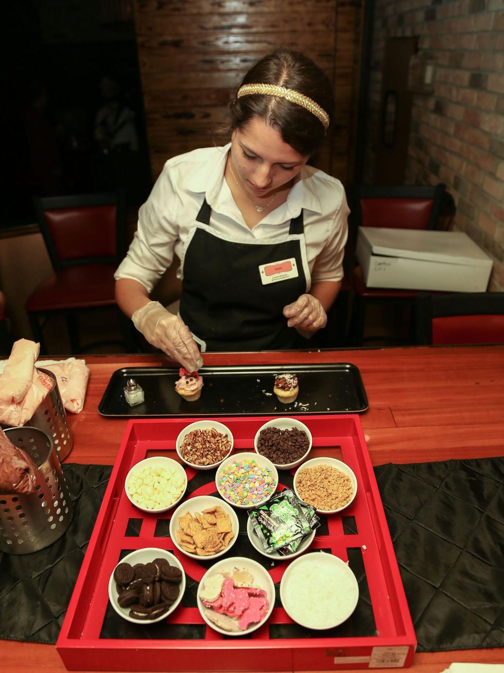 Austin Influential Group Derby Day at Ten Oak Cupcake Bar