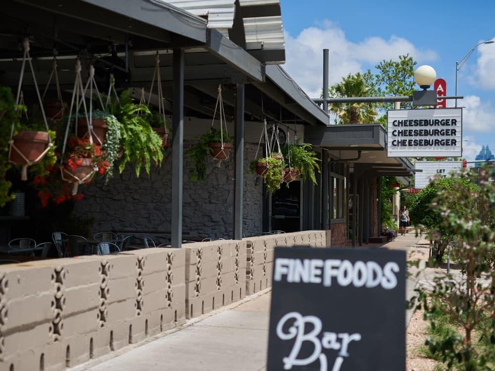 Austin Motel Fine Foods patio