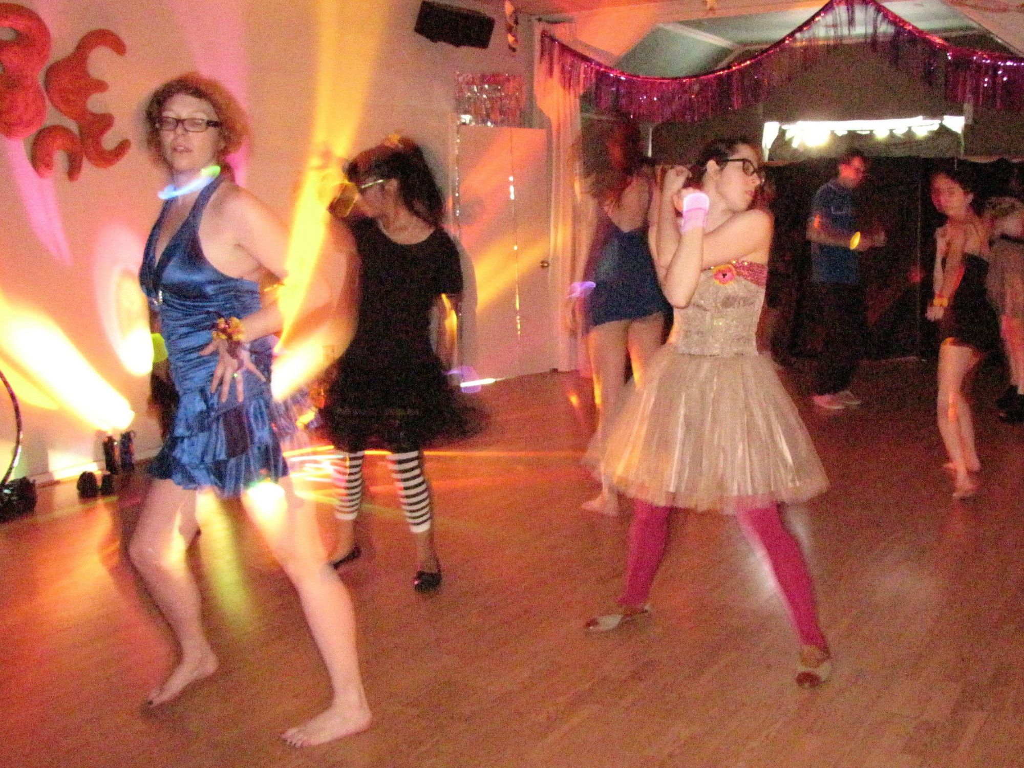 Austin Photo: News_Gentry_dance party_jan 2012_1