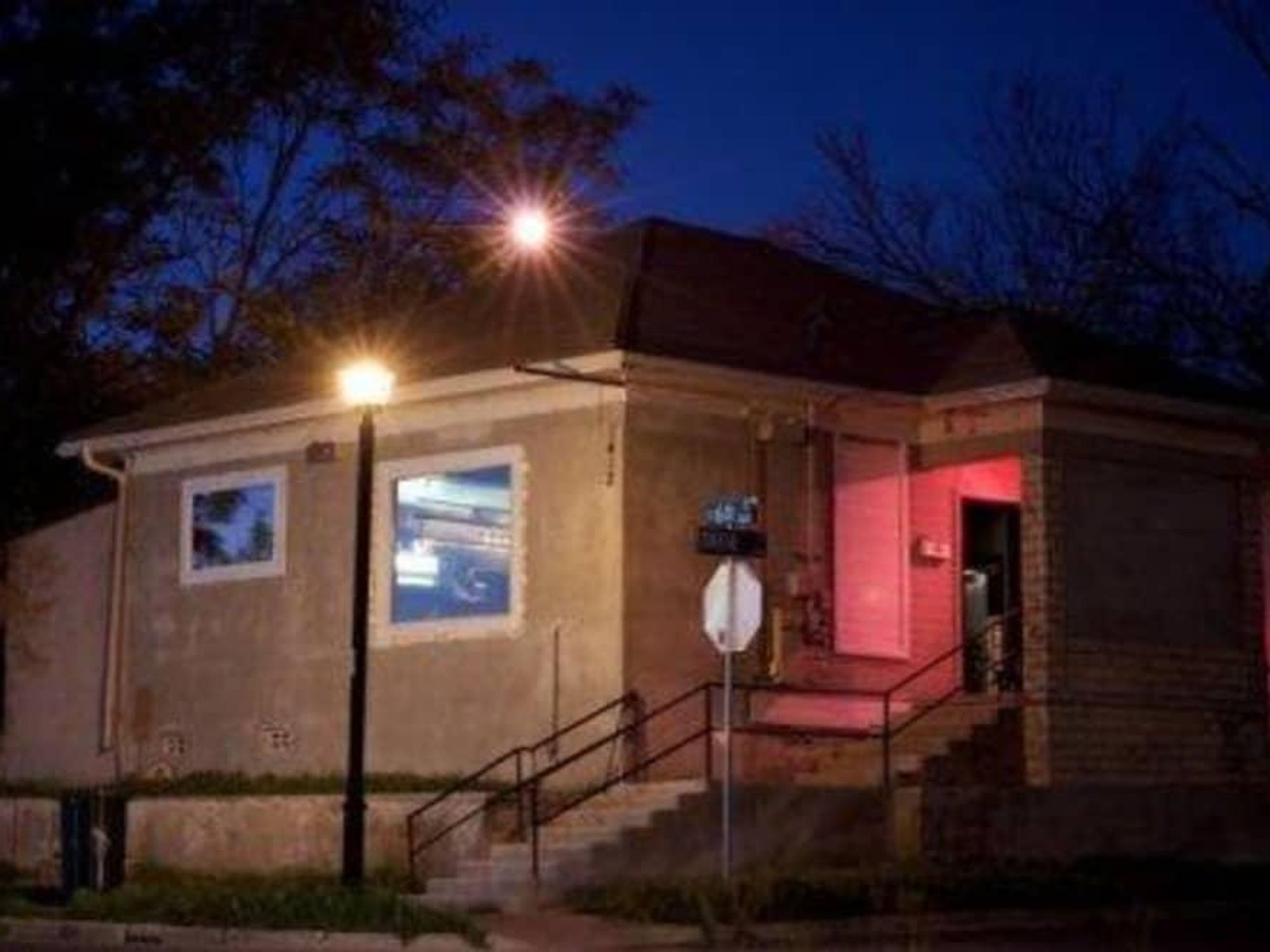 Austin_photo: places_drinks_brixton