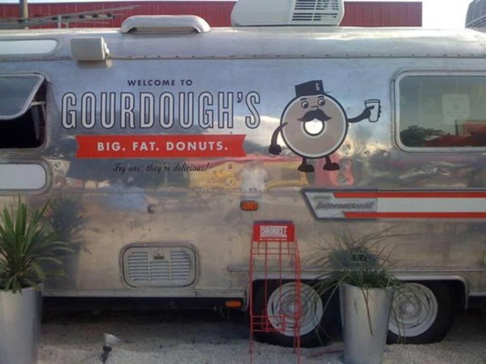 Austin Photo: Places_Food_gourdough's_exterior