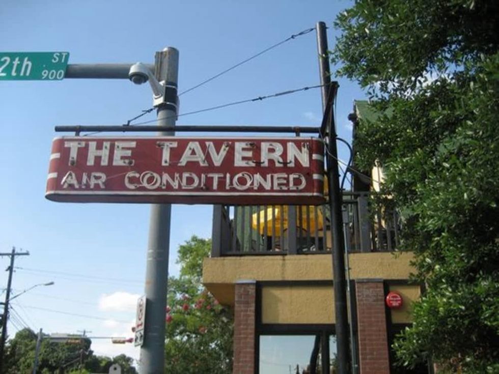 Austin Photo: Places_food_the tavern_exterior