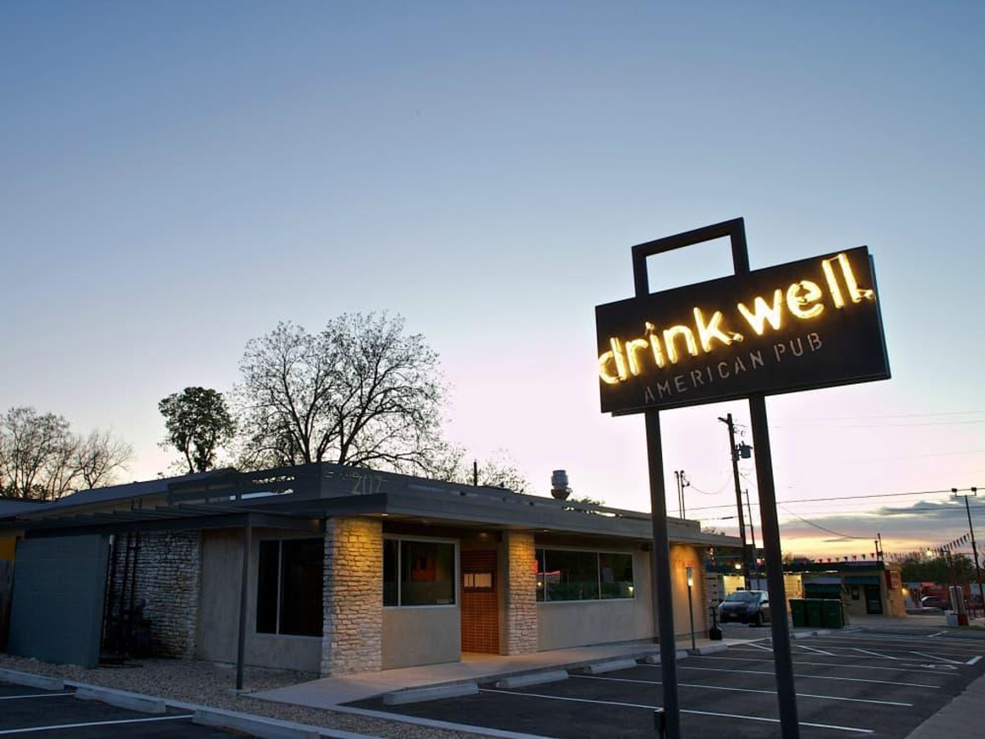 Austin Photo: Restaurants: Drink Well